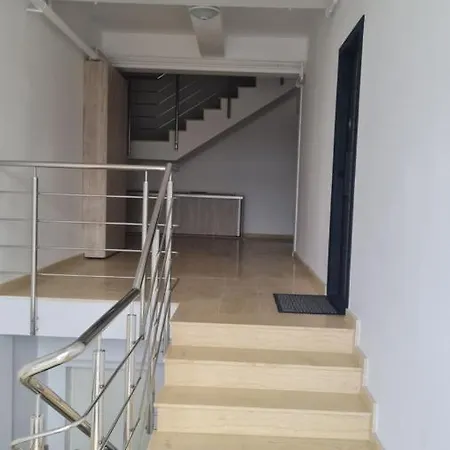 Swiss Apartment 8 Braşov Exterior photo