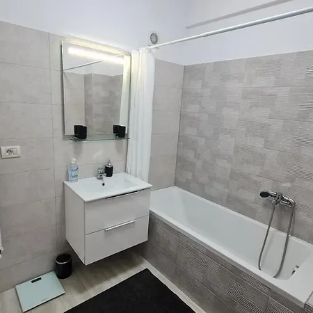 Swiss Apartment 8 Braşov Exterior photo